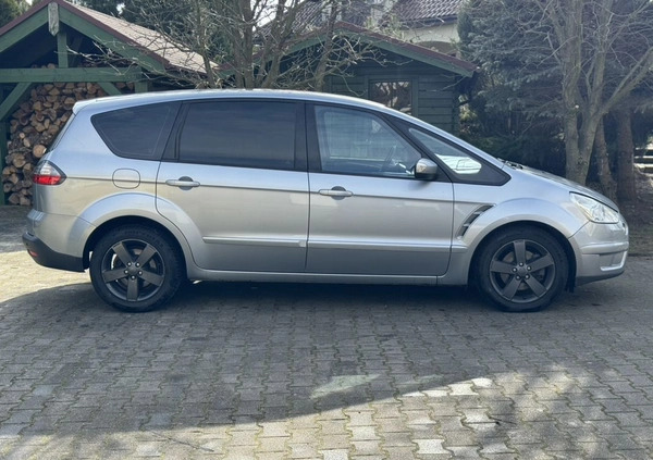 Ford S-Max cena 18000 przebieg: 261000, rok produkcji 2007 z Twardogóra małe 154